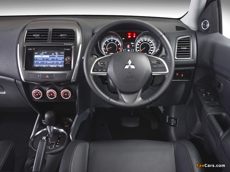 Images of Mitsubishi ASX ZA-spec 2013 (800 x 600)