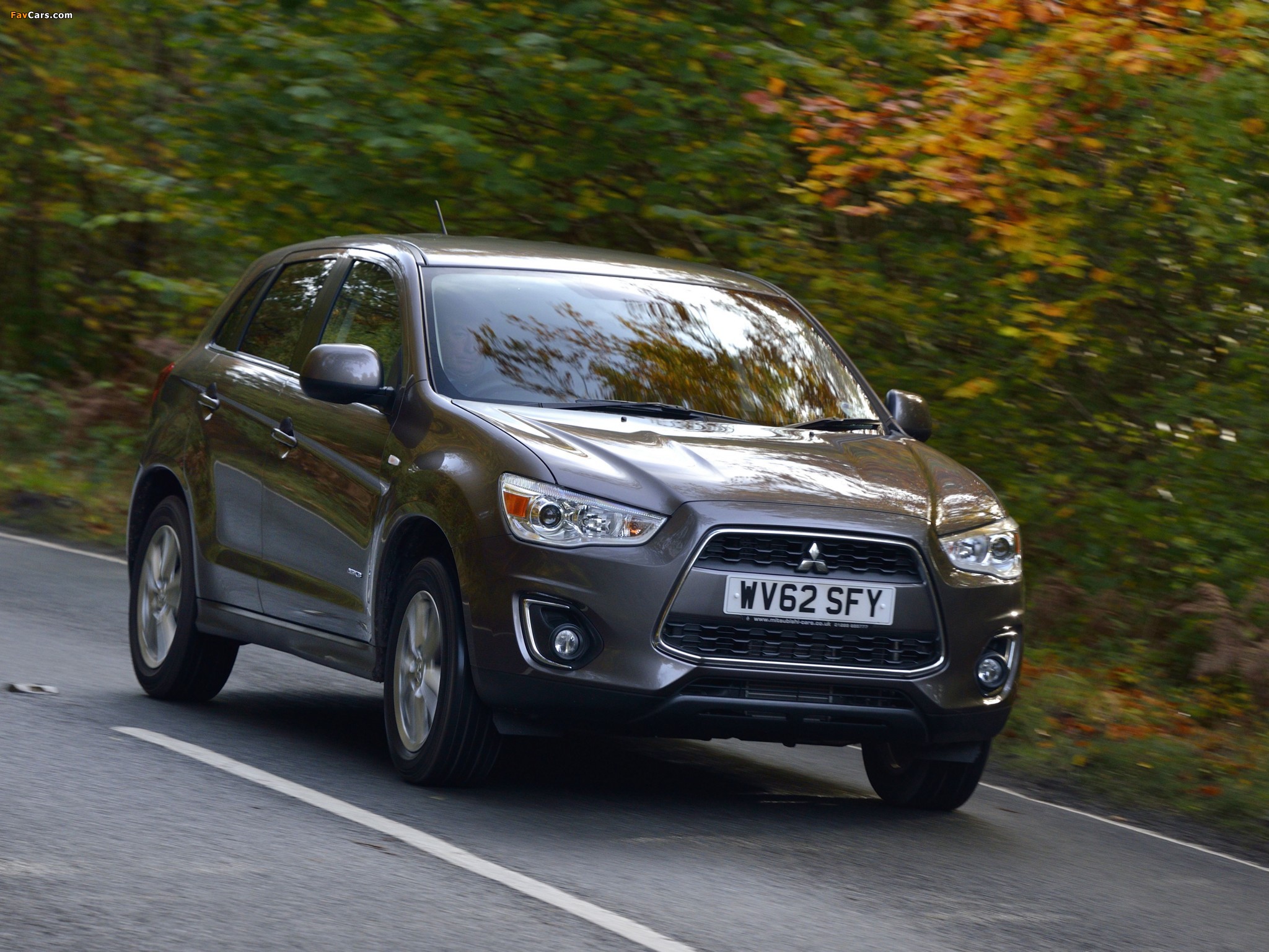 Mitsubishi ASX UK-spec 2013 photos (2048 x 1536)