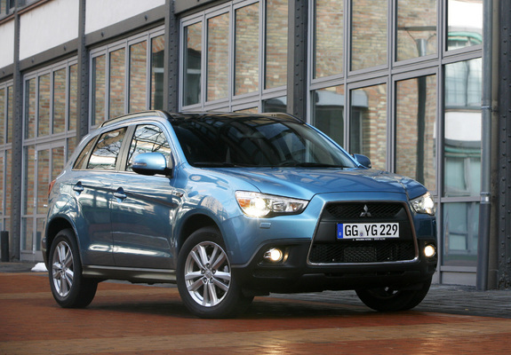 Pictures of Mitsubishi ASX 2010