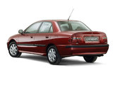 Photos of Mitsubishi Carisma Sedan 1999–2004