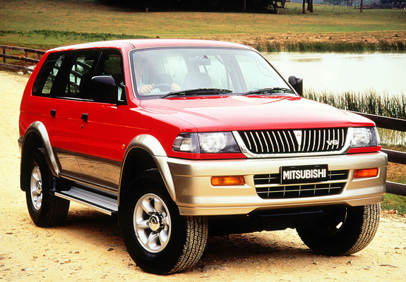 Mitsubishi Challenger (K90W) 1996–99 photos
