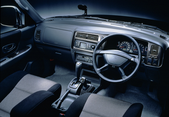 Pictures of Mitsubishi Challenger City Cruising (K90W) 1996–99