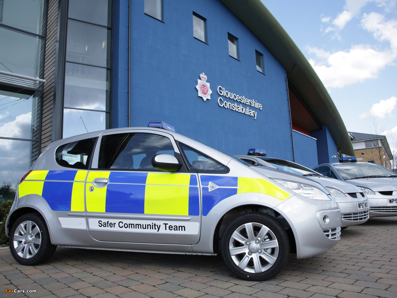 Mitsubishi Colt UK Safer Community Team 2008 images (1280 x 960)