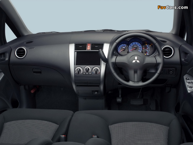 Mitsubishi Colt 5-door JP-spec 2009–12 pictures (640 x 480)