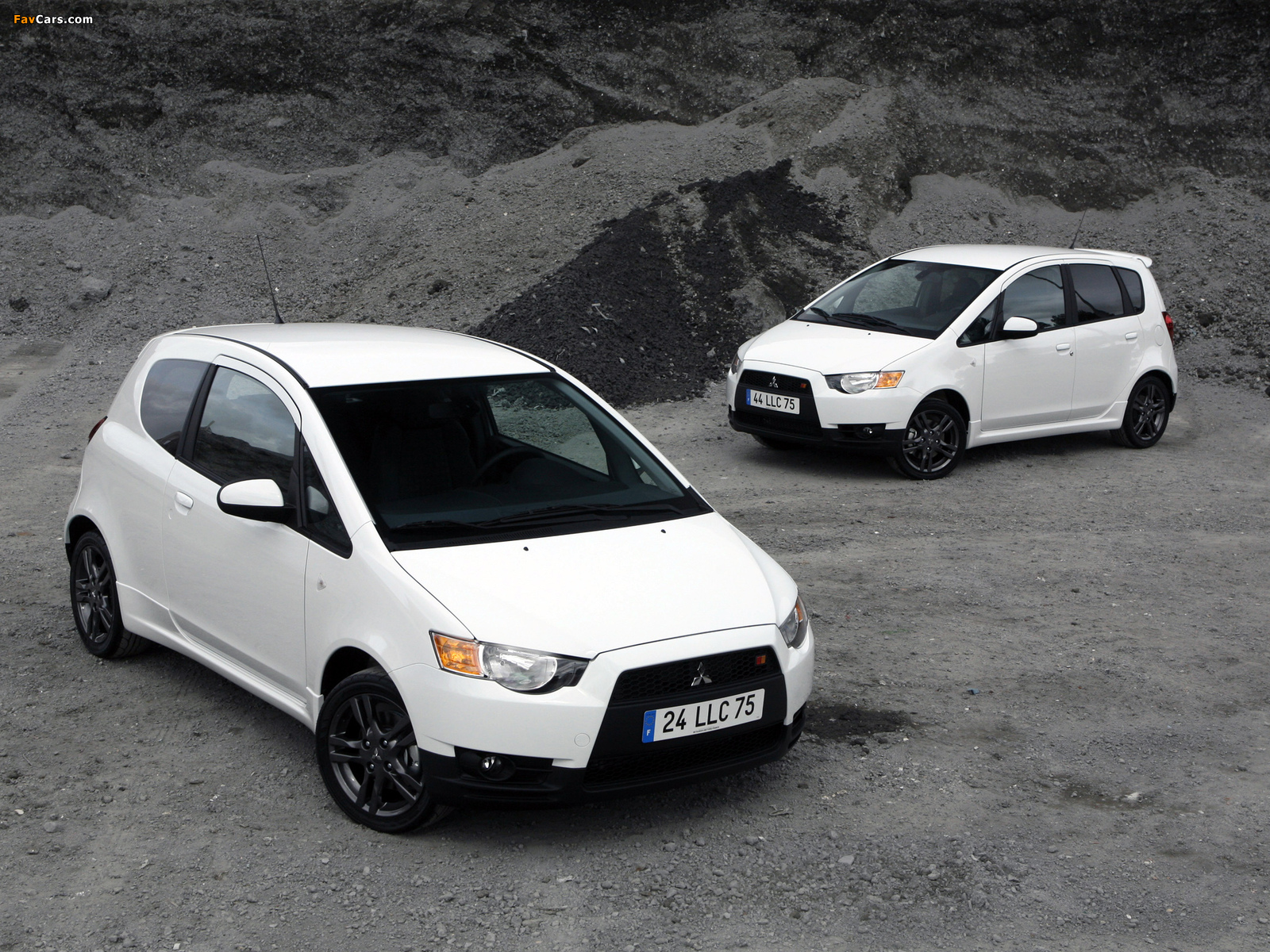 Pictures of Mitsubishi Colt (1600 x 1200)