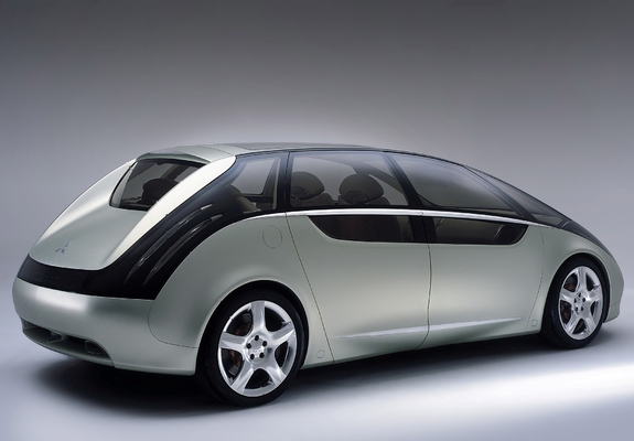 Photos of Mitsubishi Space Liner Concept 2001