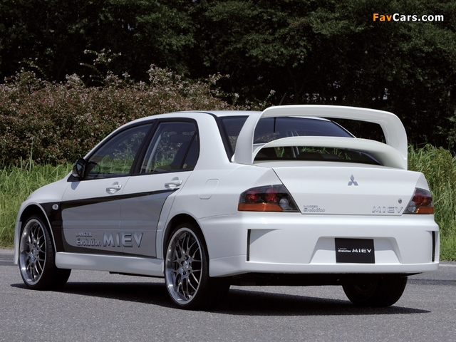 Photos of Mitsubishi Lancer Evolution MIEV Concept 2005 (640 x 480)