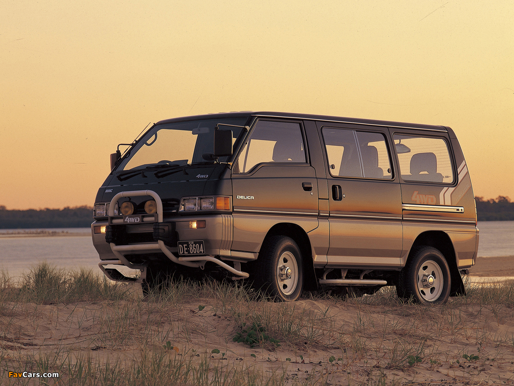 Mitsubishi Delica Star Wagon 4WD 1986–90 pictures (1024 x 768)