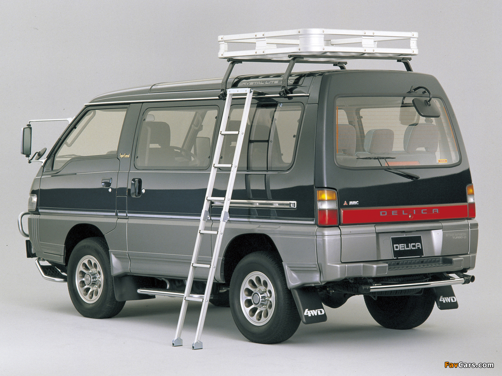 Mitsubishi Delica Star Wagon 4WD 1990–99 photos (1024 x 768)