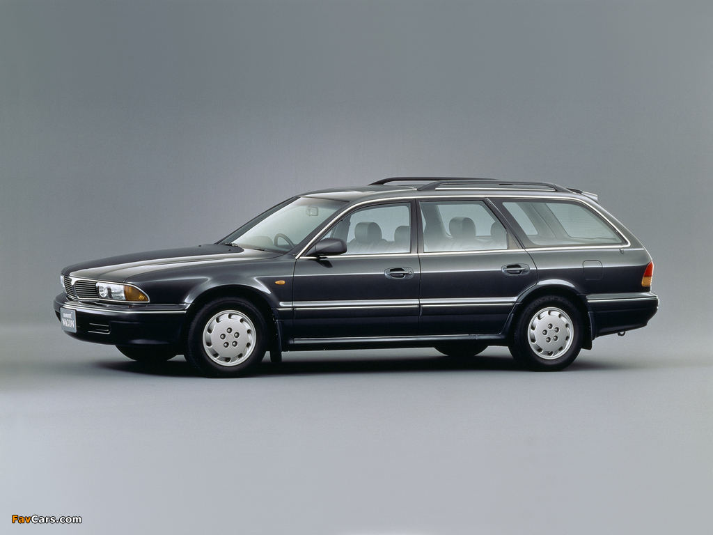 Pictures of Mitsubishi Diamante Wagon 1993–97 (1024 x 768)
