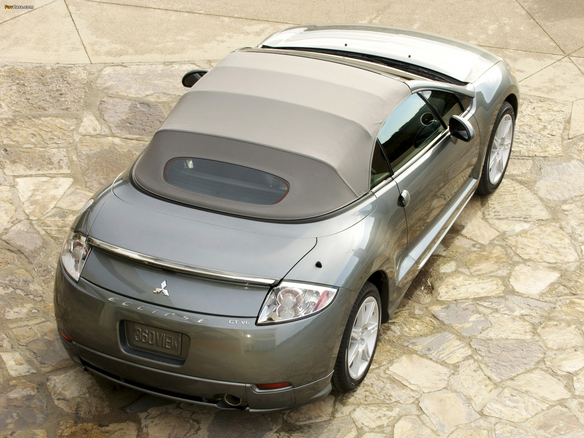 Mitsubishi Eclipse GT Spyder Premium Sport Package 2005–08 images (2048 x 1536)