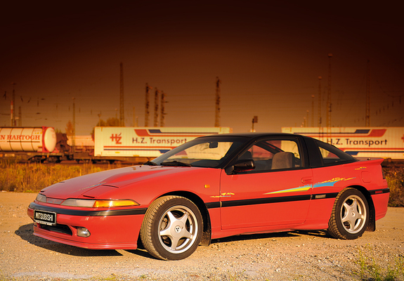 Pictures of Mitsubishi Eclipse GT (D22A) 1992–95