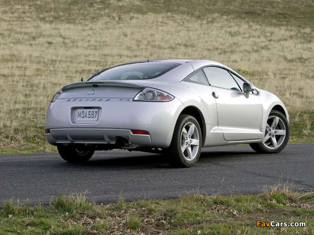 Pictures of Mitsubishi Eclipse GT North America 2005–08 (640 x 480)