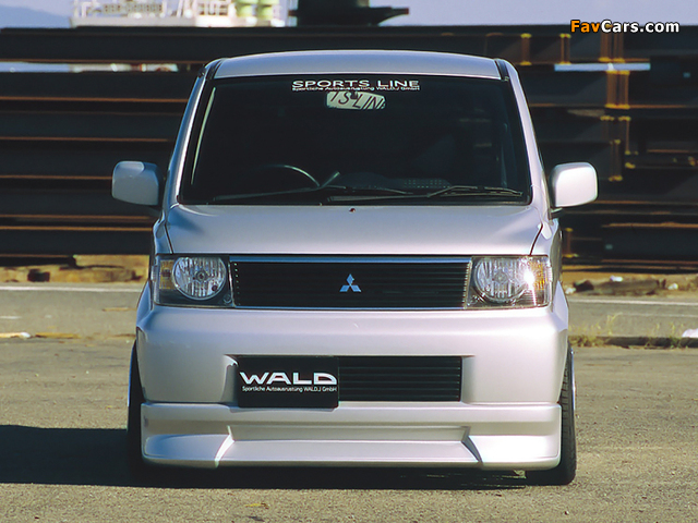 WALD Mitsubishi eK-Wagon Sports Line (H81W) 2004–06 wallpapers (640 x 480)