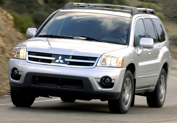 Images of Mitsubishi Endeavor 2006–09
