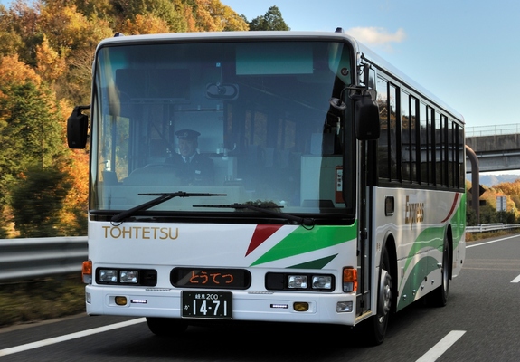 Mitsubishi Fuso Aero Star-S pictures