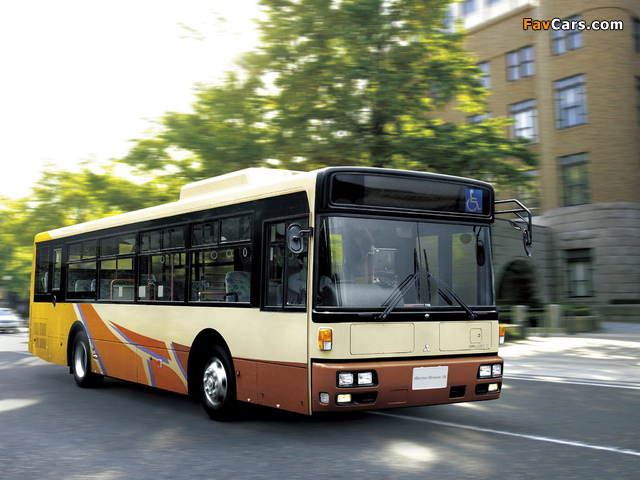 Mitsubishi Fuso Aero Star-S wallpapers (640 x 480)