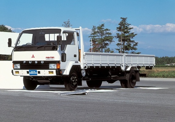 Mitsubishi Fuso Fighter Mignon 1984–92 pictures