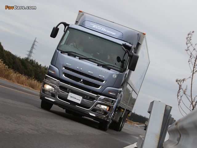 Mitsubishi Fuso Super Great Hybrid 2011 pictures (640 x 480)