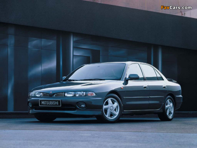 Photos of Mitsubishi Galant (VII) 1992–96 (640 x 480)