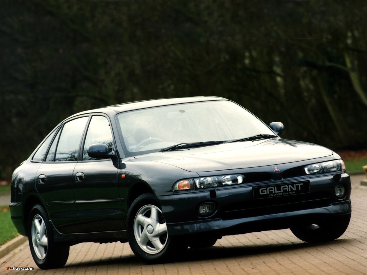 Photos of Mitsubishi Galant Coupe 1993–96 (1280 x 960)