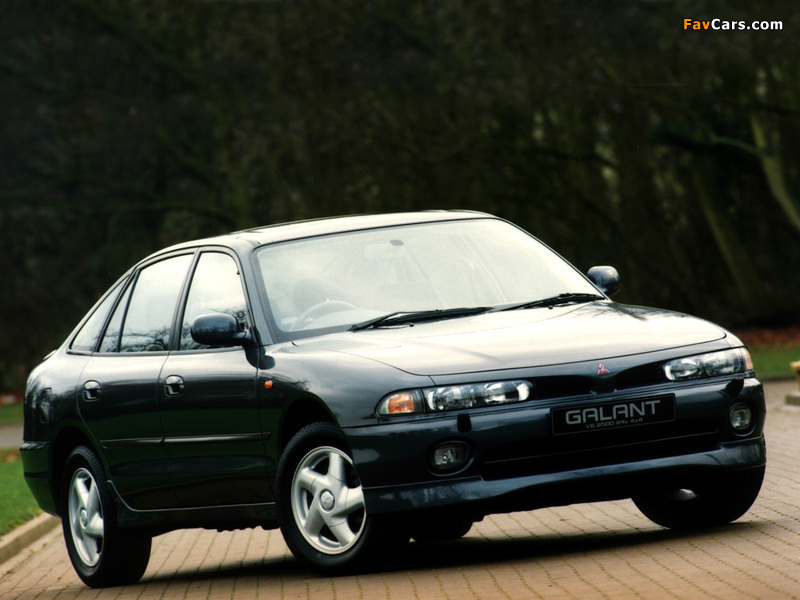 Photos of Mitsubishi Galant Coupe 1993–96 (800 x 600)