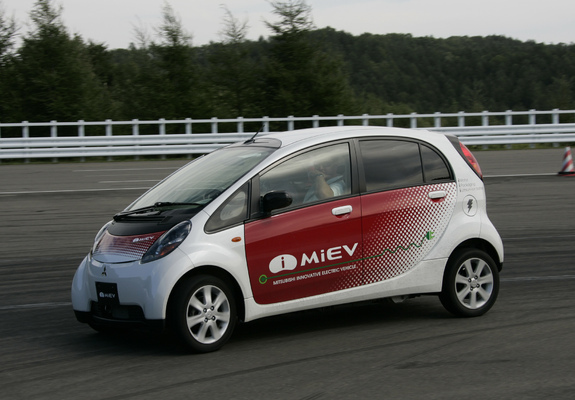 Mitsubishi i MiEV Concept 2006 images