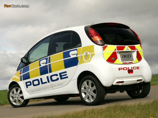 Mitsubishi i MiEV Police 2009 images (640 x 480)