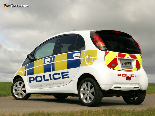 Mitsubishi i MiEV Police 2009 images (640 x 480)