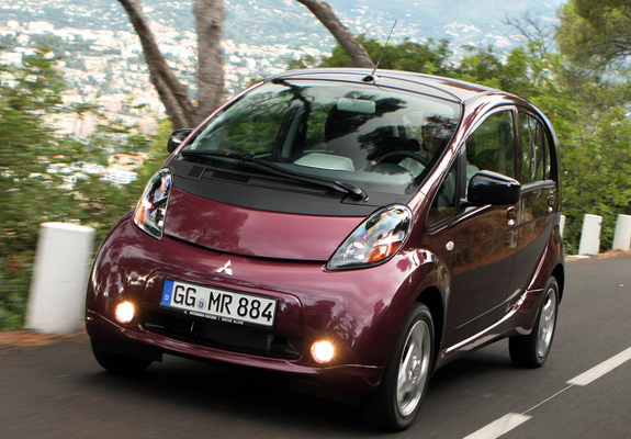 Mitsubishi i MiEV EU-spec 2010 pictures