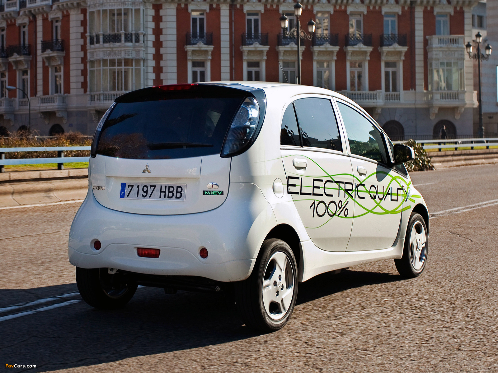 Photos of Mitsubishi i MiEV EU-spec 2010 (1600 x 1200)