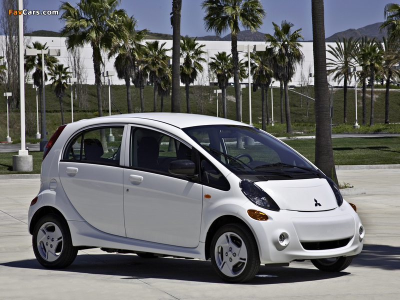 Pictures of Mitsubishi i MiEV US-spec 2011 (800 x 600)