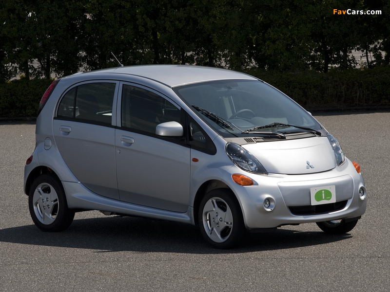 Pictures of Mitsubishi i MiEV US-spec 2011 (800 x 600)
