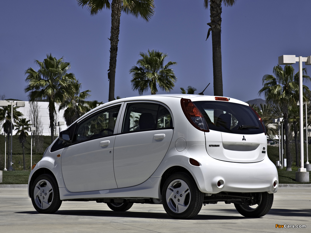 Pictures of Mitsubishi i MiEV US-spec 2011 (1024 x 768)