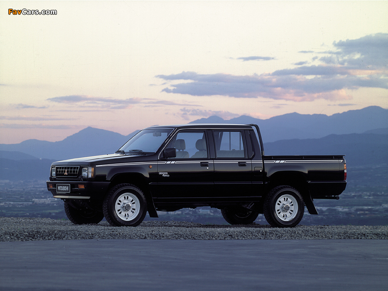 Mitsubishi L200 Double Cab 4WD 1986–96 images (800 x 600)