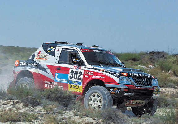 Mitsubishi L200 Strakar Super Production Cross-Country Car 2003 pictures