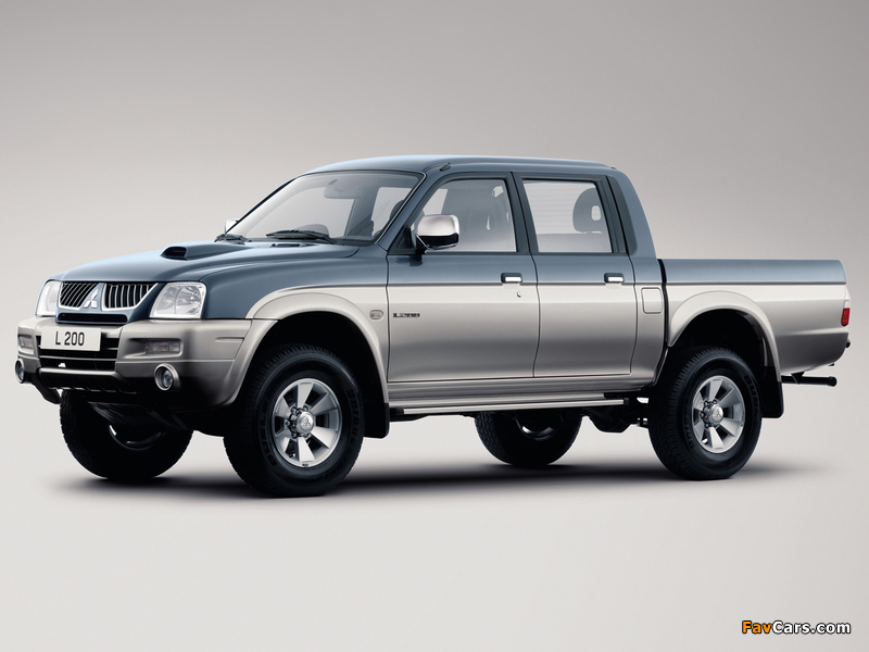 Mitsubishi L200 4Life Double Cab 2005–06 pictures (800 x 600)