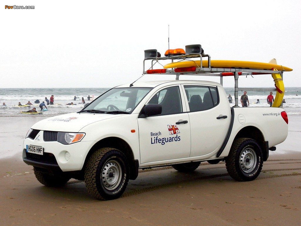 Mitsubishi L200 Beach Lifeguards 2006–10 images (1024 x 768)