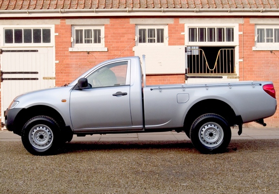 Mitsubishi L200 4Work Single Cab UK-spec 2006–10 photos