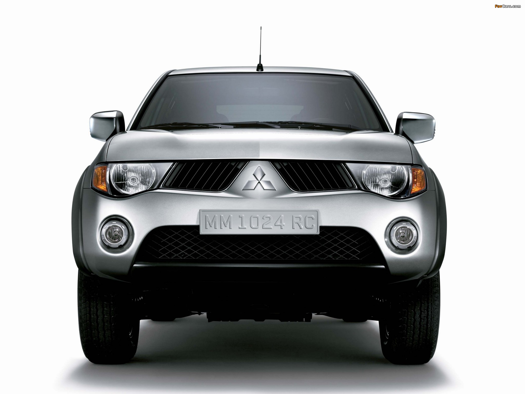 Mitsubishi L200 4Life Double Cab 2006–10 pictures (2048 x 1536)