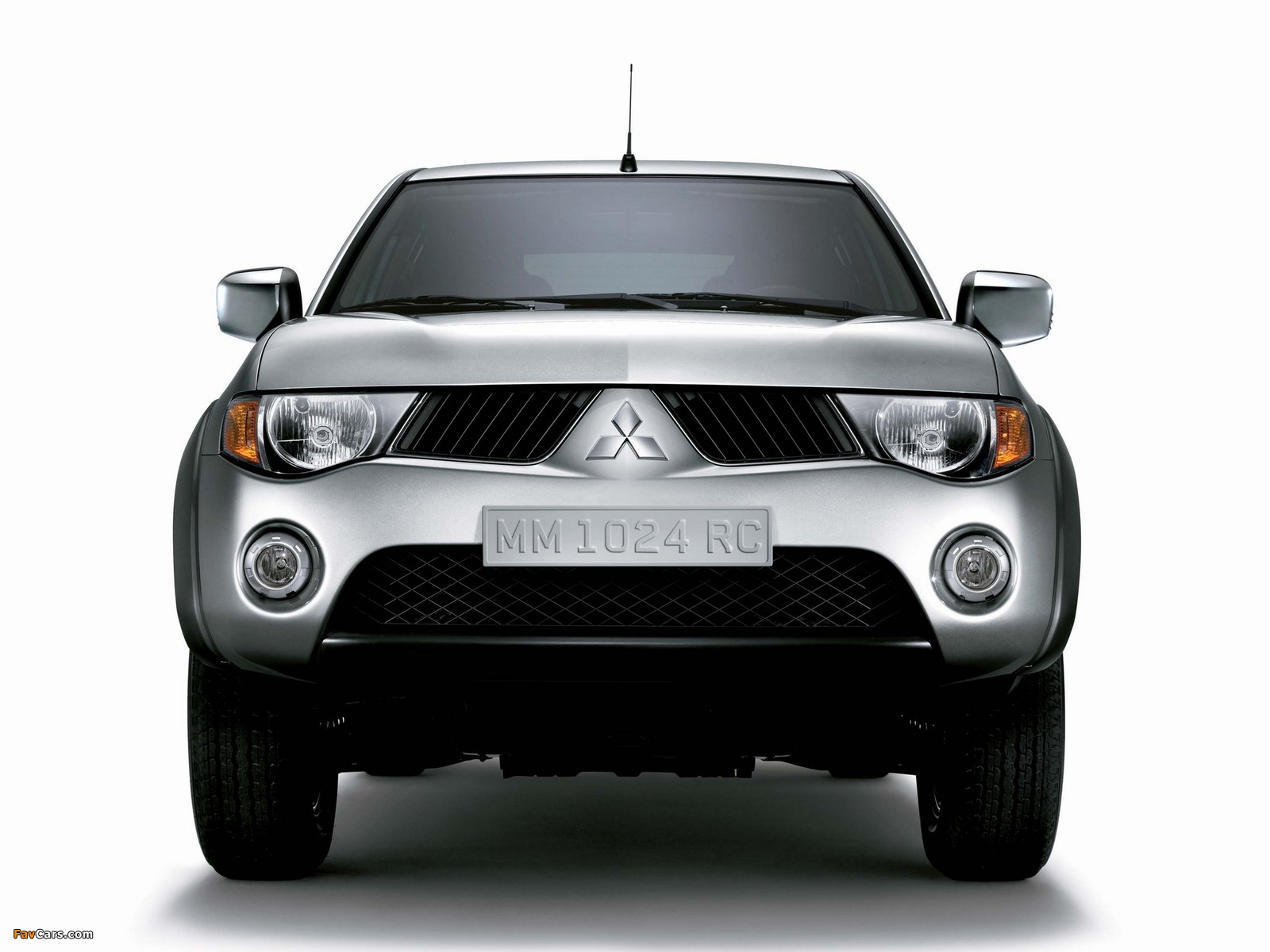 Mitsubishi L200 4Life Double Cab 2006–10 pictures (1600 x 1200)