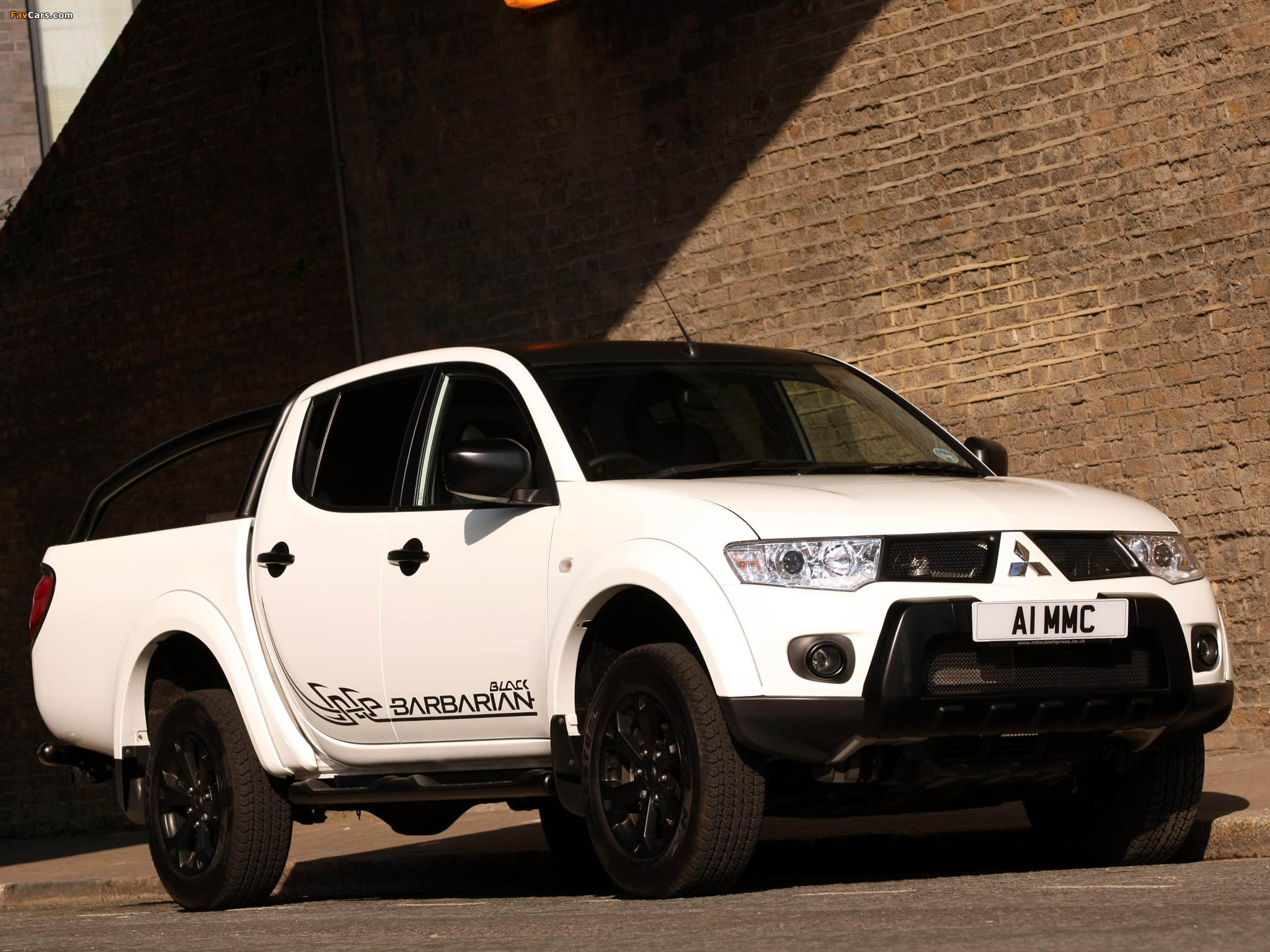 Photos of Mitsubishi L200 Barbarian Black 2012 (2048 x 1536)