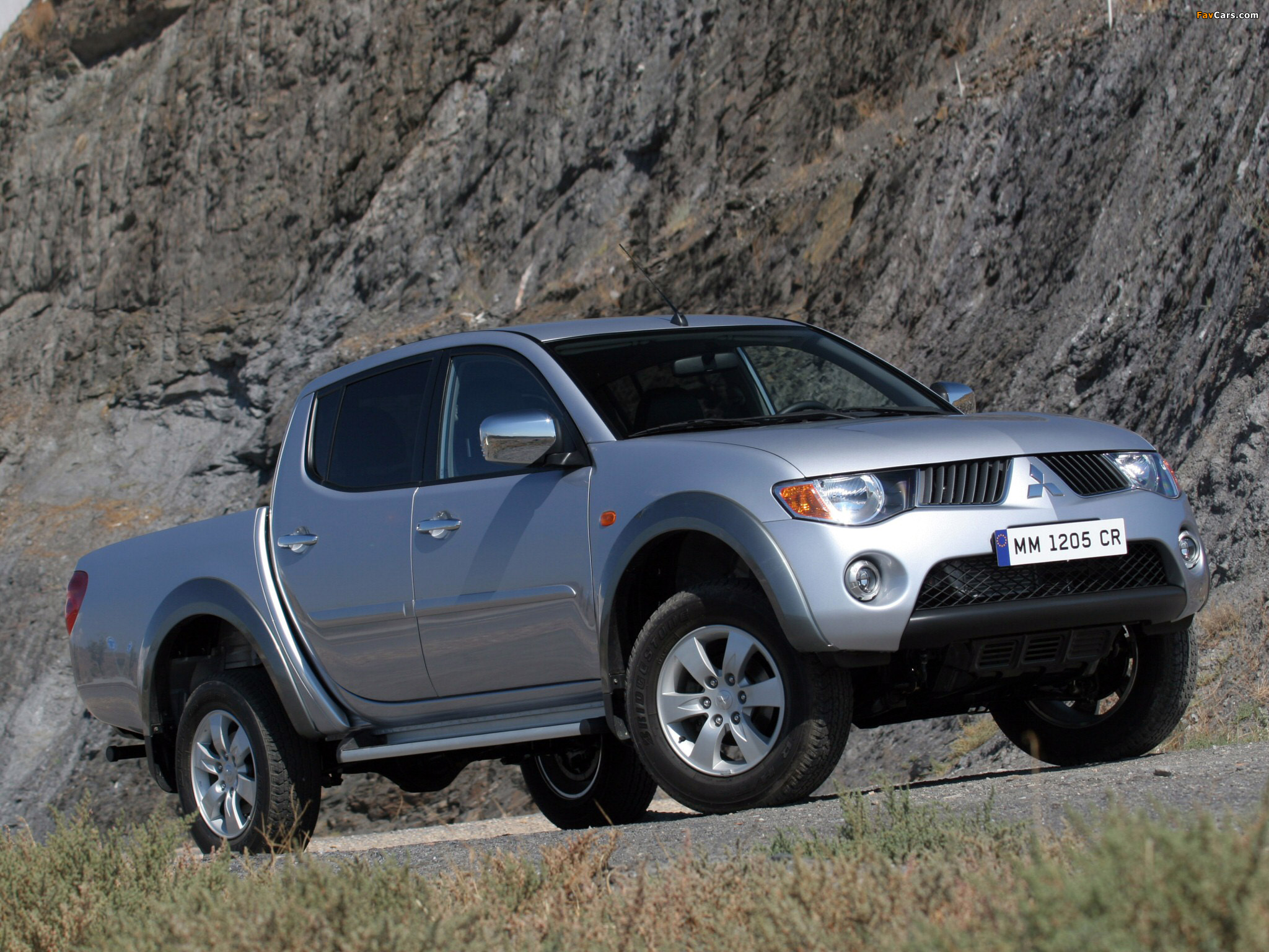 Pictures of Mitsubishi L200 4Life Double Cab 2006–10 (2048 x 1536)