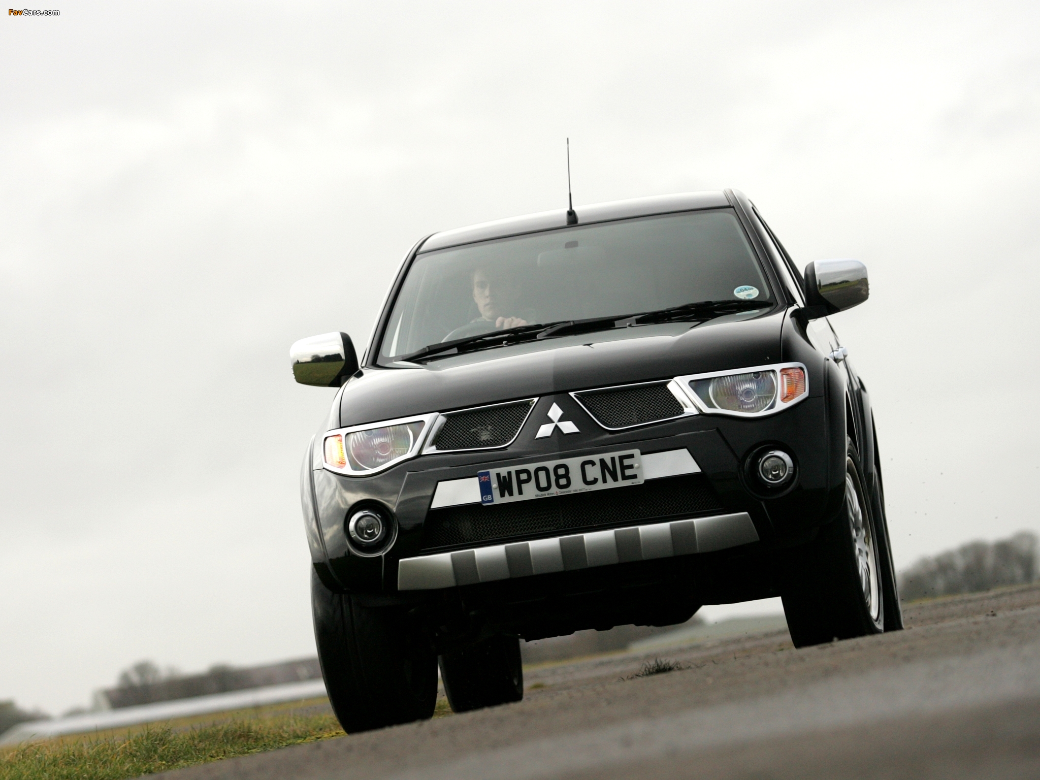 Pictures of Walkinshaw Performance Mitsubishi L200 Double Cab 2006–10 (2048 x 1536)