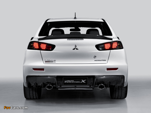 Images of Mitsubishi Lancer Evolution X Carbon Series 2012 (640 x 480)