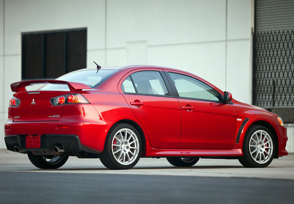 Mitsubishi Lancer Evolution GSR US-spec 2008 photos