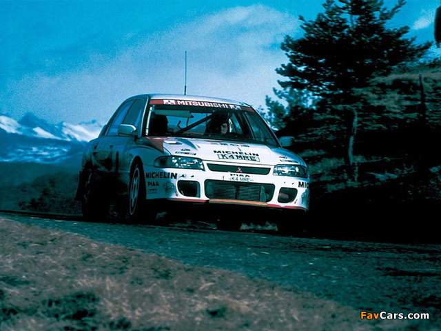 Mitsubishi Lancer Evolution Rally Version 1992 images (640 x 480)