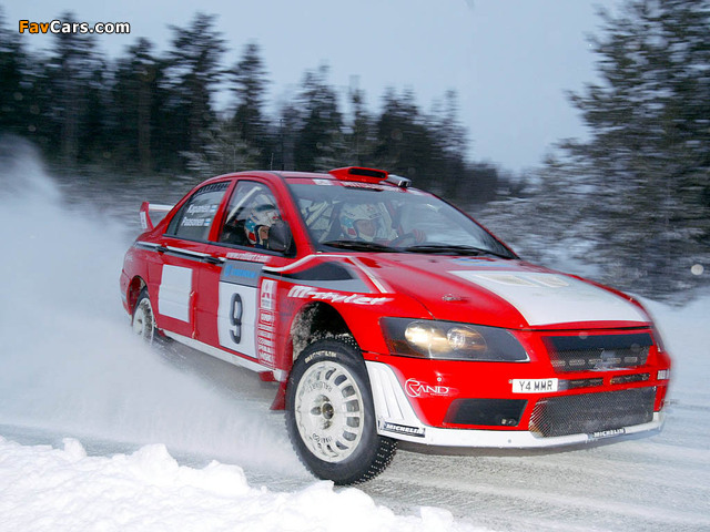 Mitsubishi Lancer Evolution VII WRC 2001–03 photos (640 x 480)