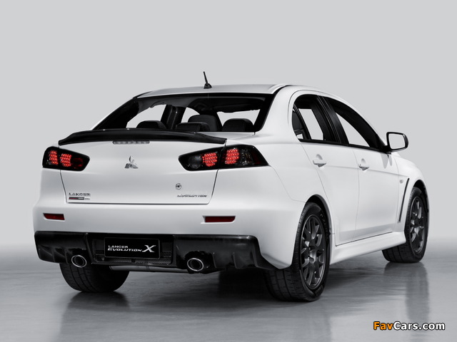 Photos of Mitsubishi Lancer Evolution X Carbon Series 2012 (640 x 480)