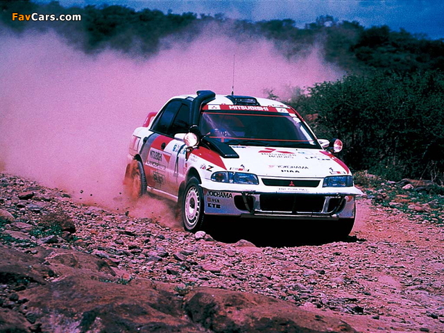 Photos of Mitsubishi Lancer Evolution II Rally Version (640 x 480)